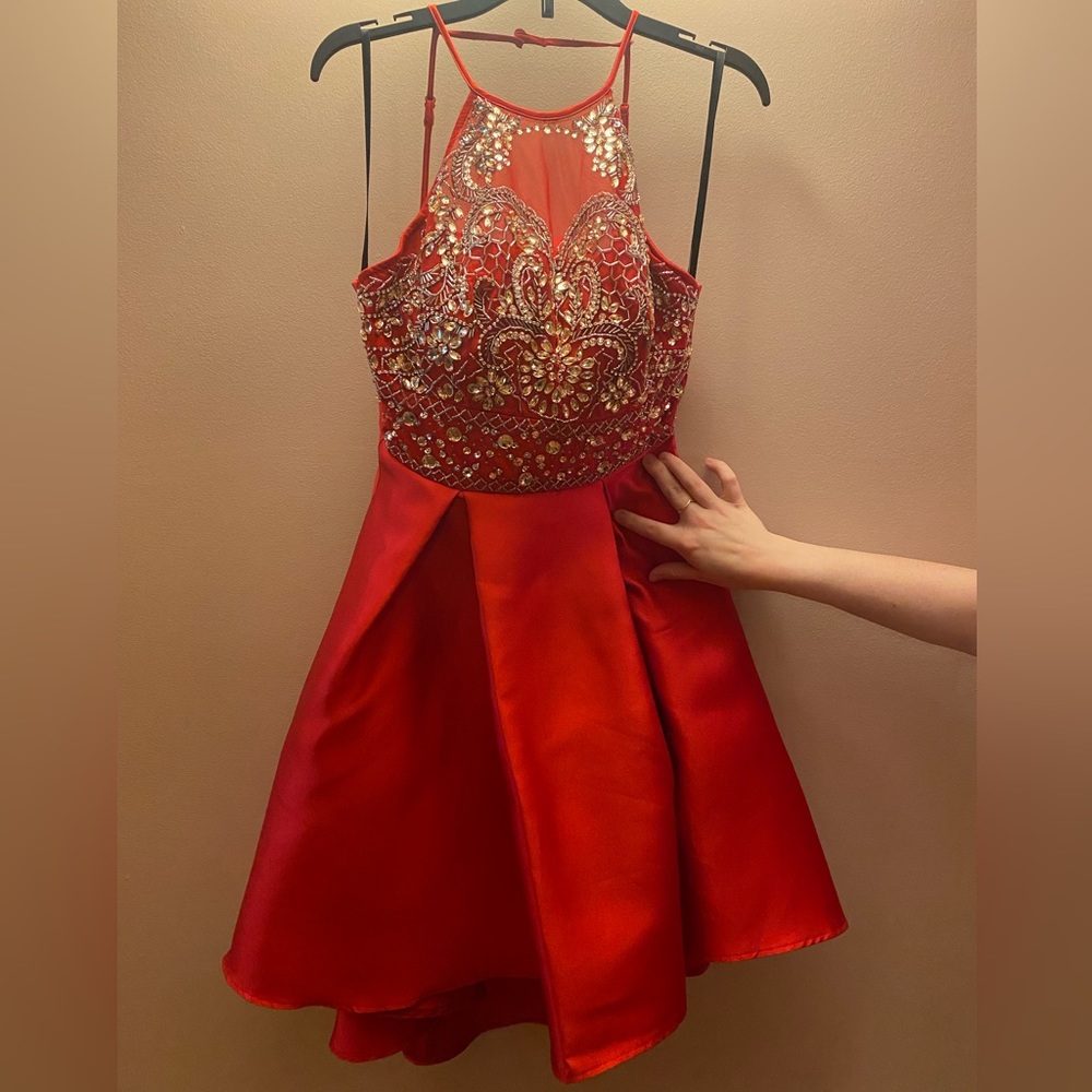 Say yes to the dress, red dress size 3/4 also known as size S